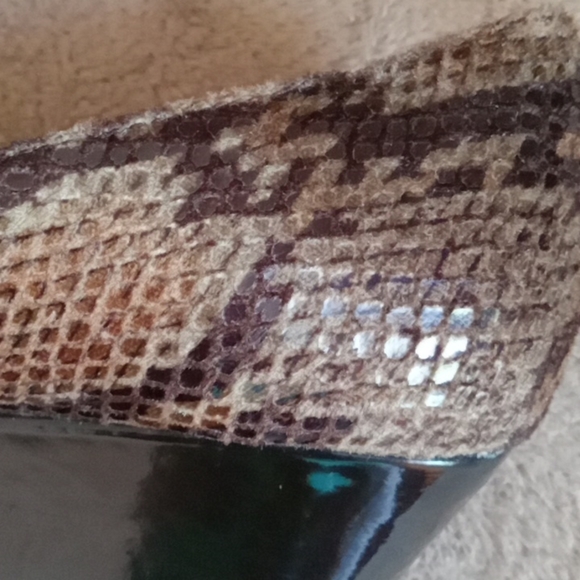 ⭐️ Host Pick ⭐️REBECCA Blue |  Animal Print Brown Faux Suede Wedges - Picture 8 of 12